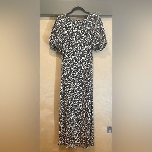 Maxi light weight floral dress size M